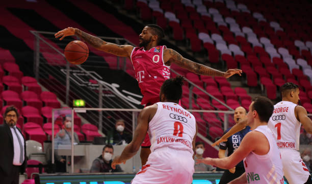 队的振奋之 队的振奋之