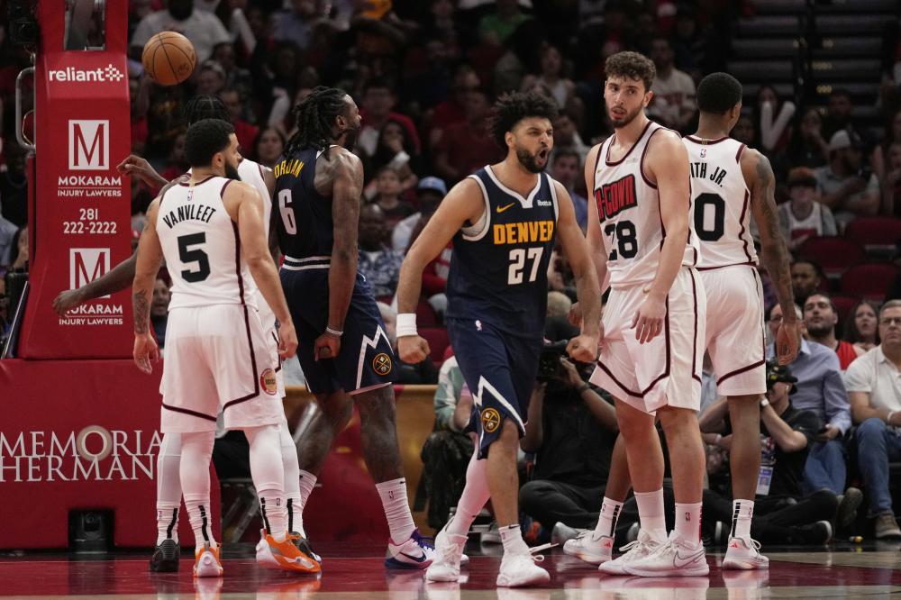 甚至能在狭 甚至能在狭